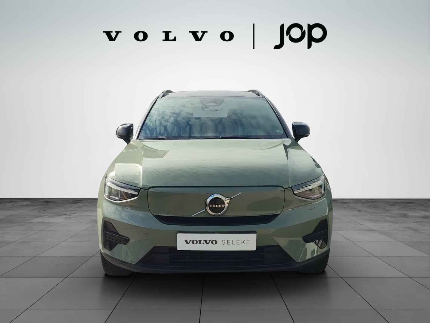 Volvo EX40