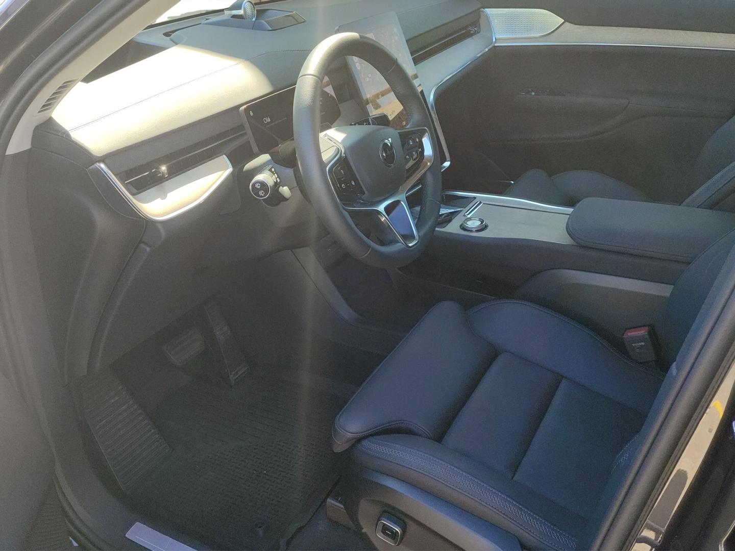 Volvo EX90