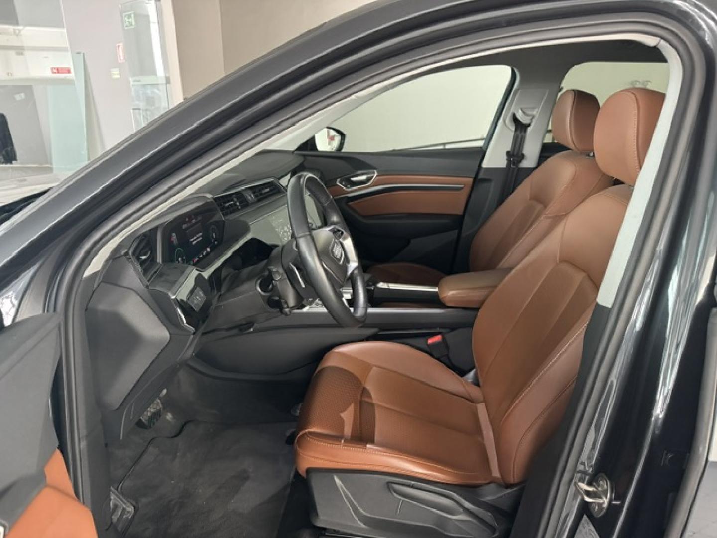 Audi Q8 e-tron