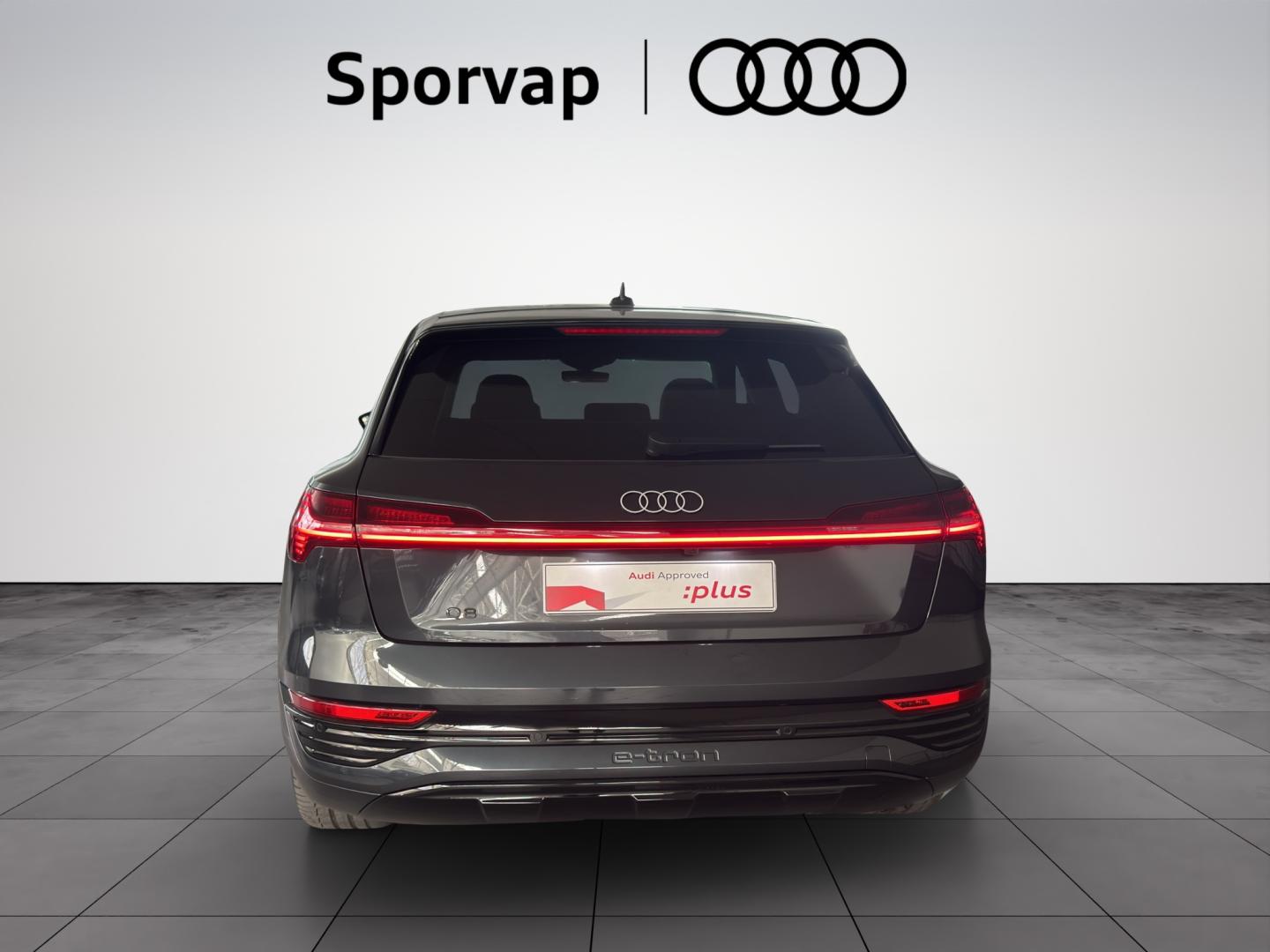 Audi Q8 e-tron