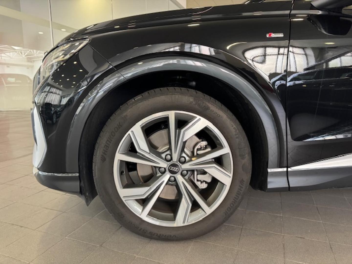 Audi Q4 Sportback e-tron